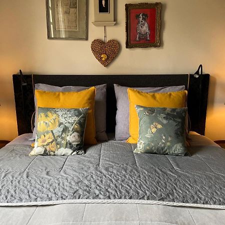 B&B De Kamer Hiernaast เกาดา ภายนอก รูปภาพ